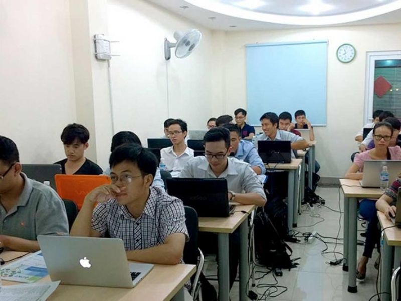 trung tâm đào tạo SEO tại Hà Nội - DGM